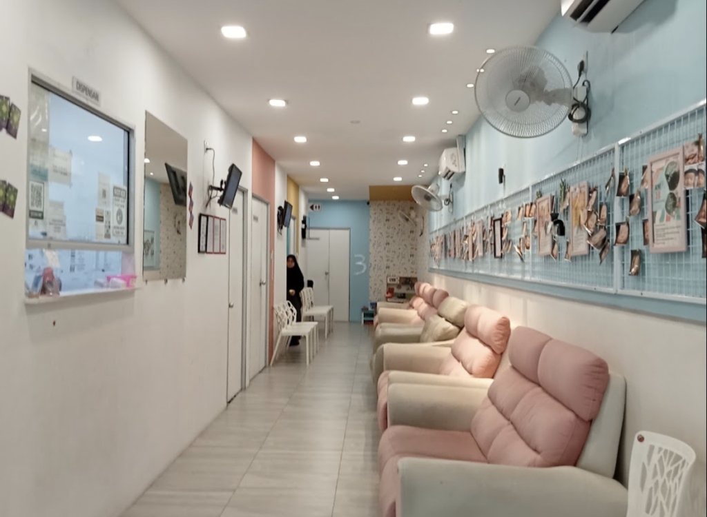 Klinik Aurora 24 Jam (Bukit Rimau)